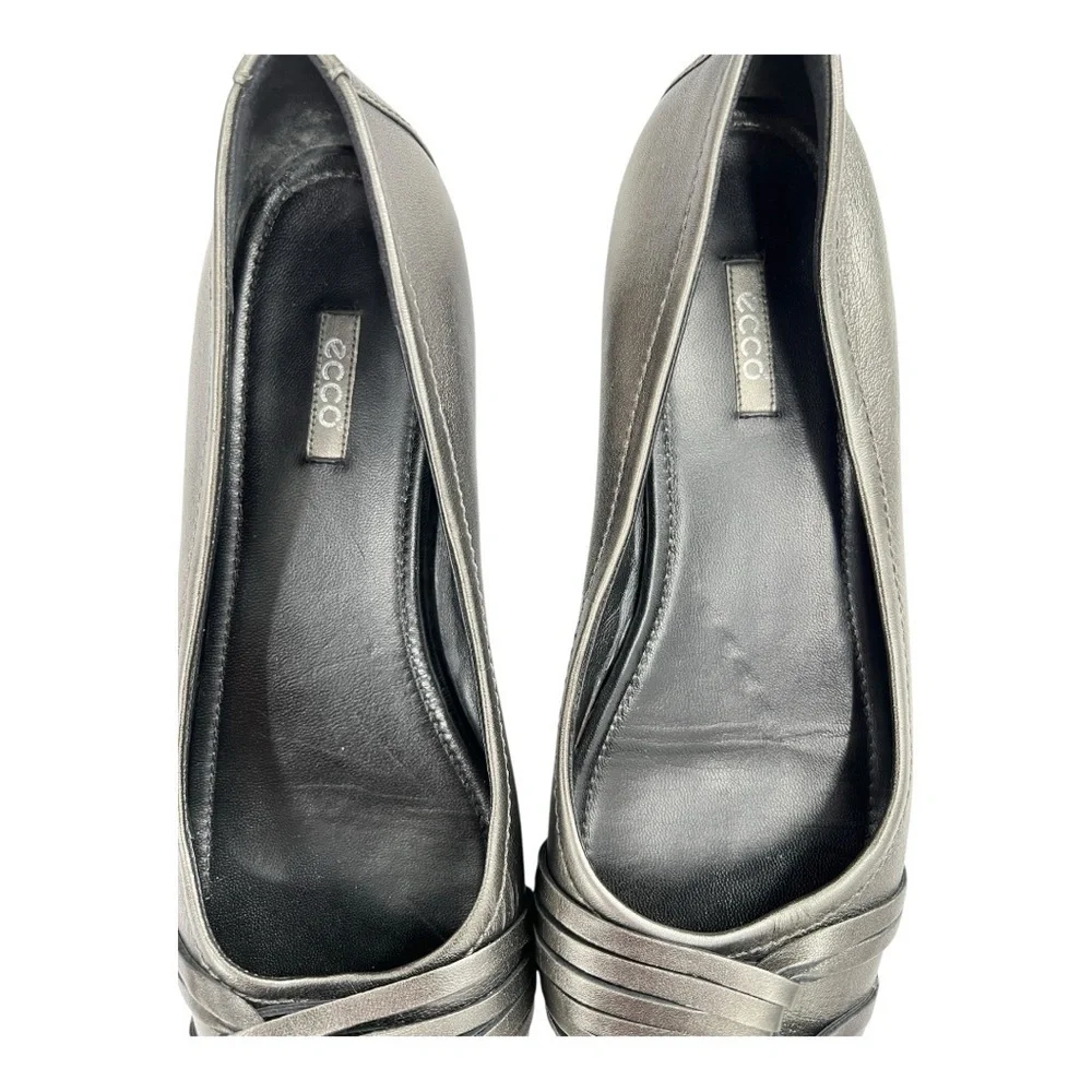 Ecco Women's Metallic Grey Slip-on Leather Flats Size EU 42 US 11-11.5 Preowned
